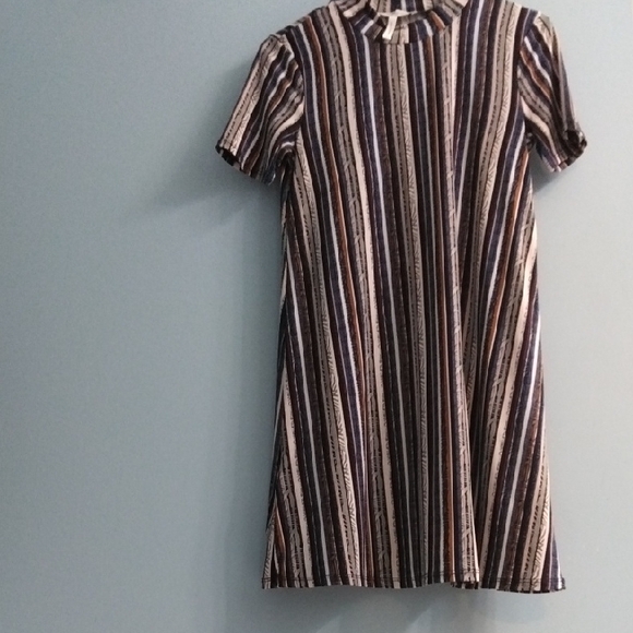 BCB Generation Size Small Short Sleeve Vintage Style Midi Dress - Picture 5 of 5